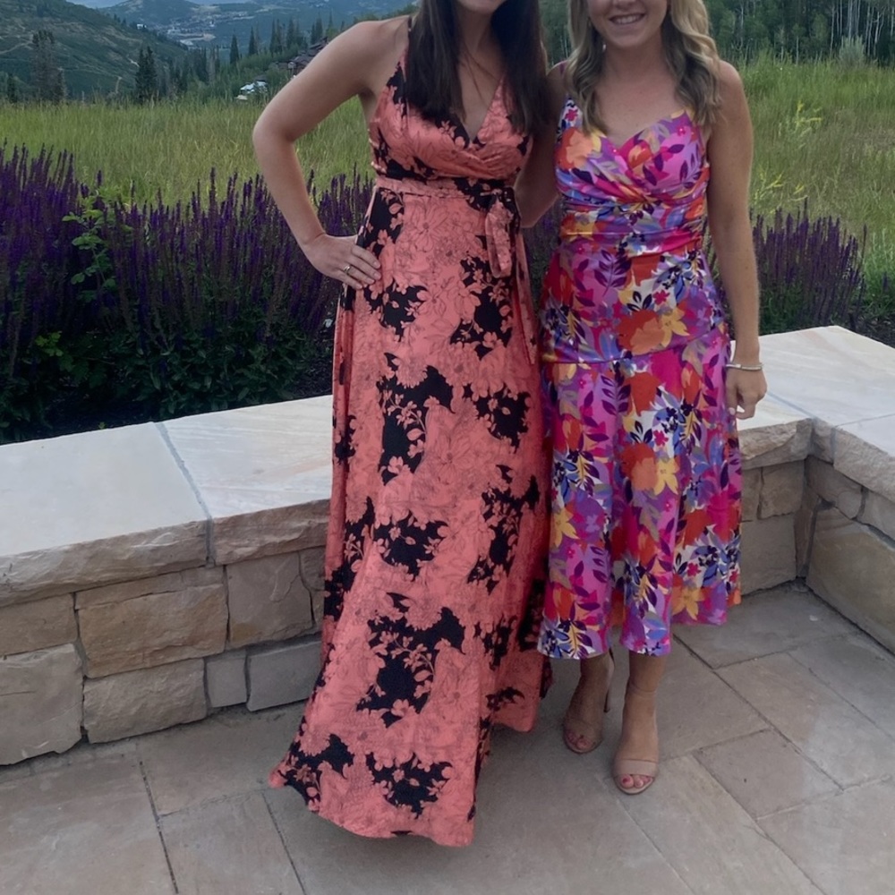 Lulu’s Tea Gardens Rusty Rose Floral Print Satin Maxi Dress - Picture 3 of 4